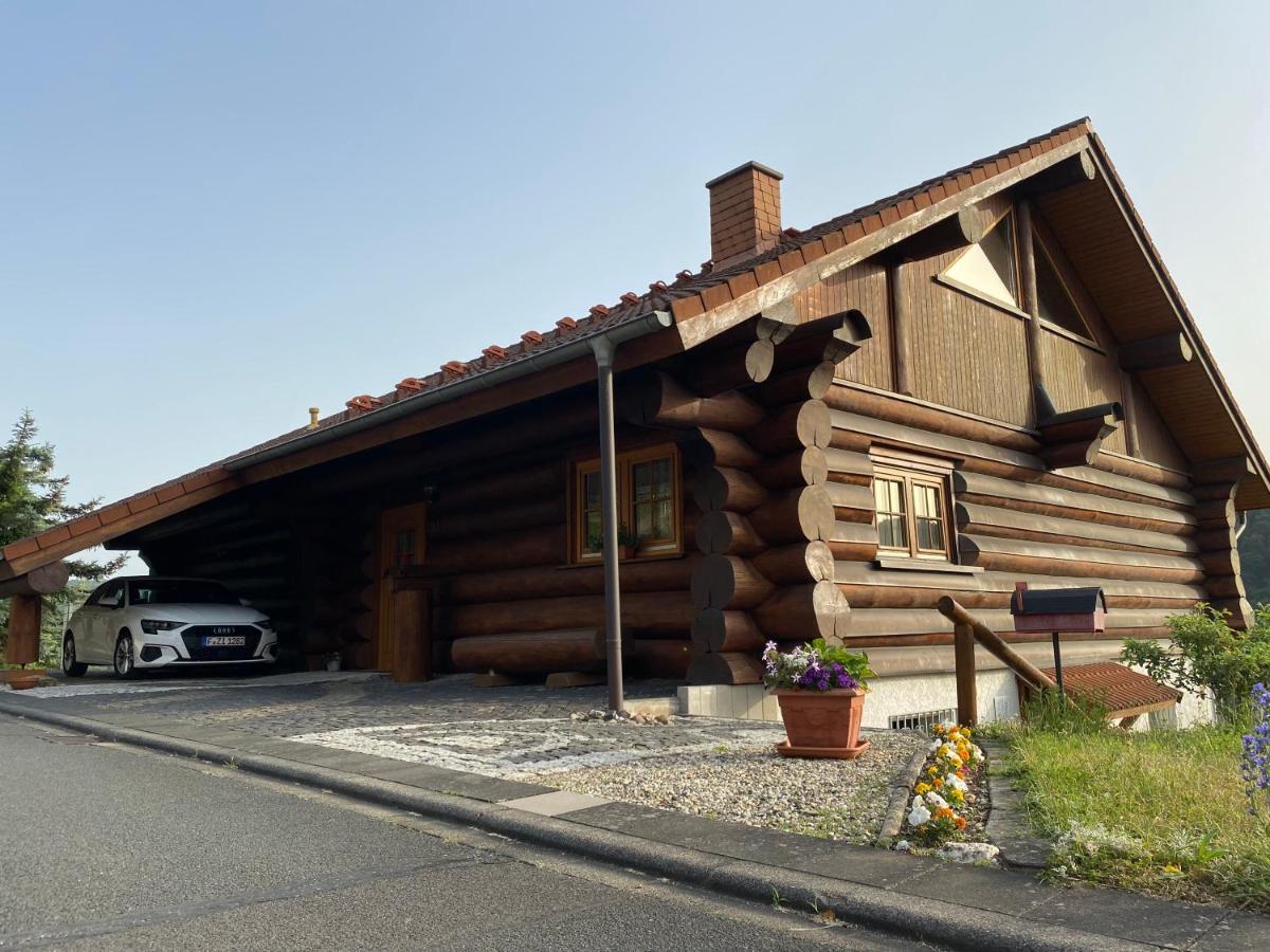 Traumhaftes Blockhaus Am Rhein Vila Kamp-Bornhofen Exterior foto